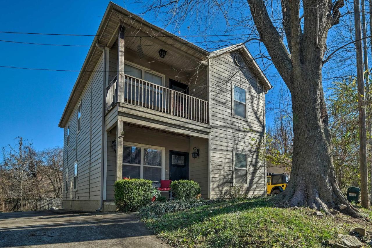 Fayetteville Apt By Univ Of Arkansas Campus! Exterior photo